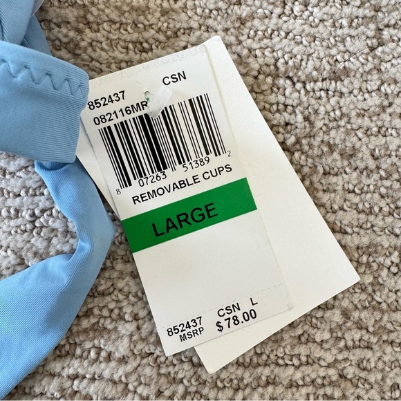 NWT BECCA light blue bikini top large - Picture 2 of 2